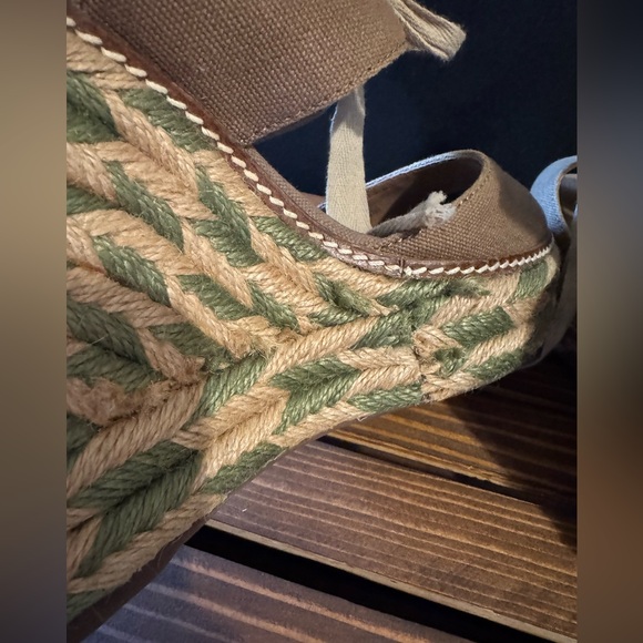 Tory Burch Espadrilles Wedges - Picture 7 of 12